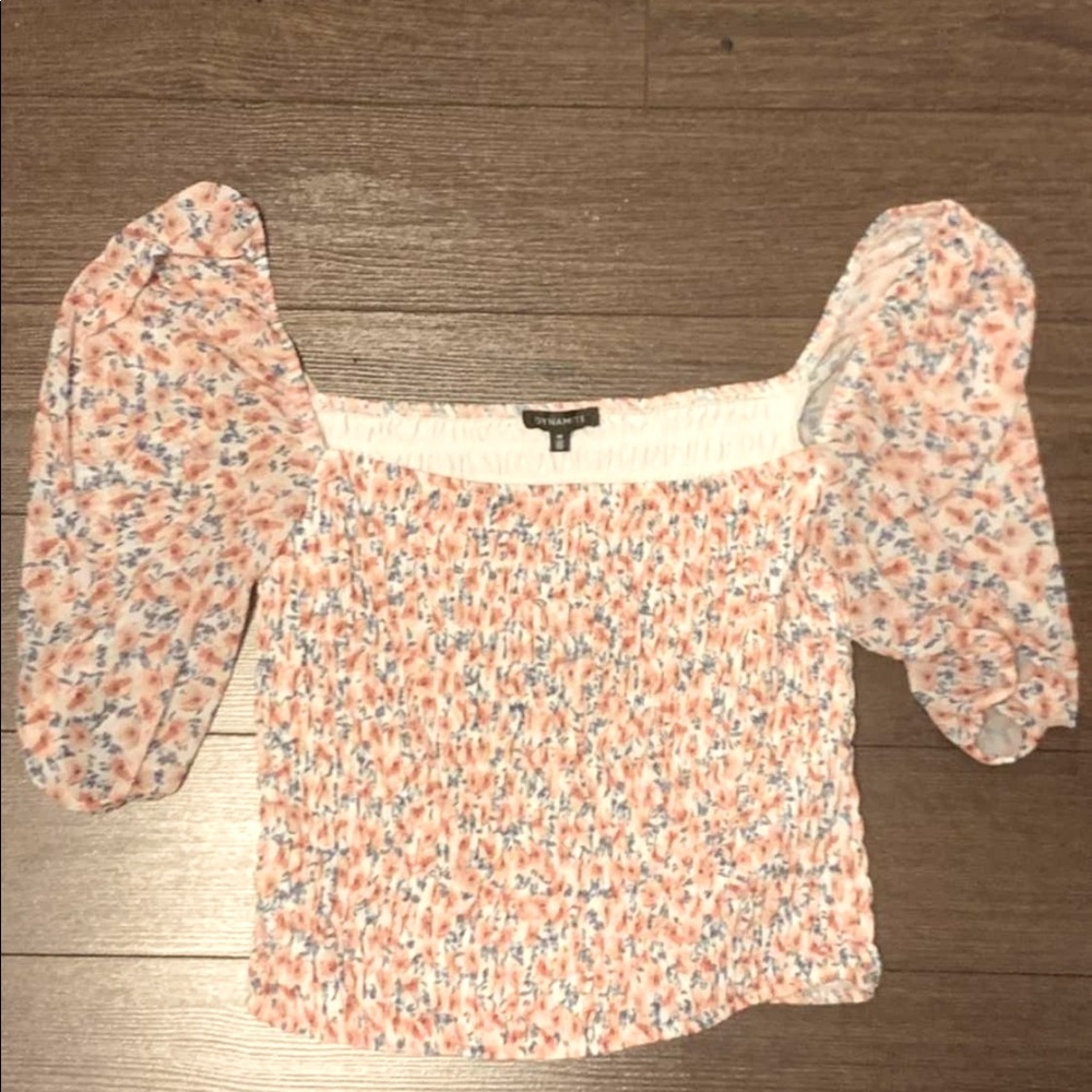 Floral Dynamite top
